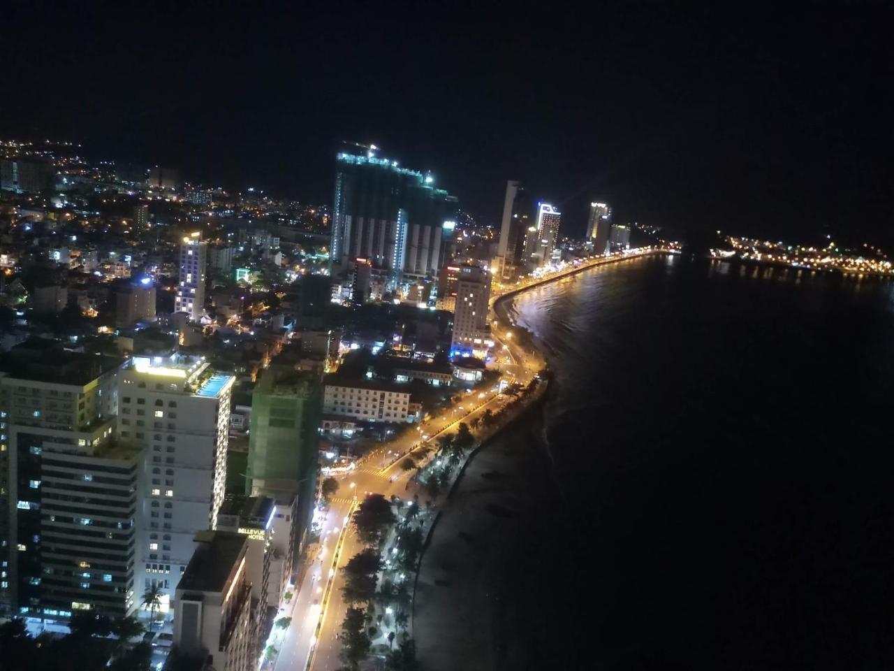 Wonderland 24H Apartments Нячанг Екстер'єр фото